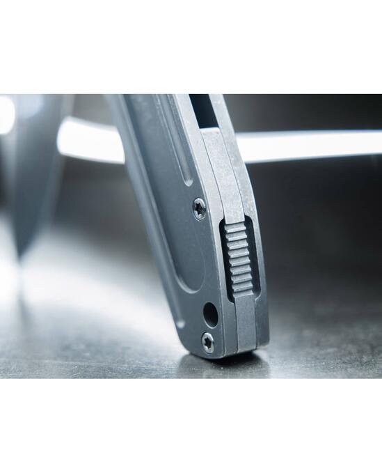Evade Knife